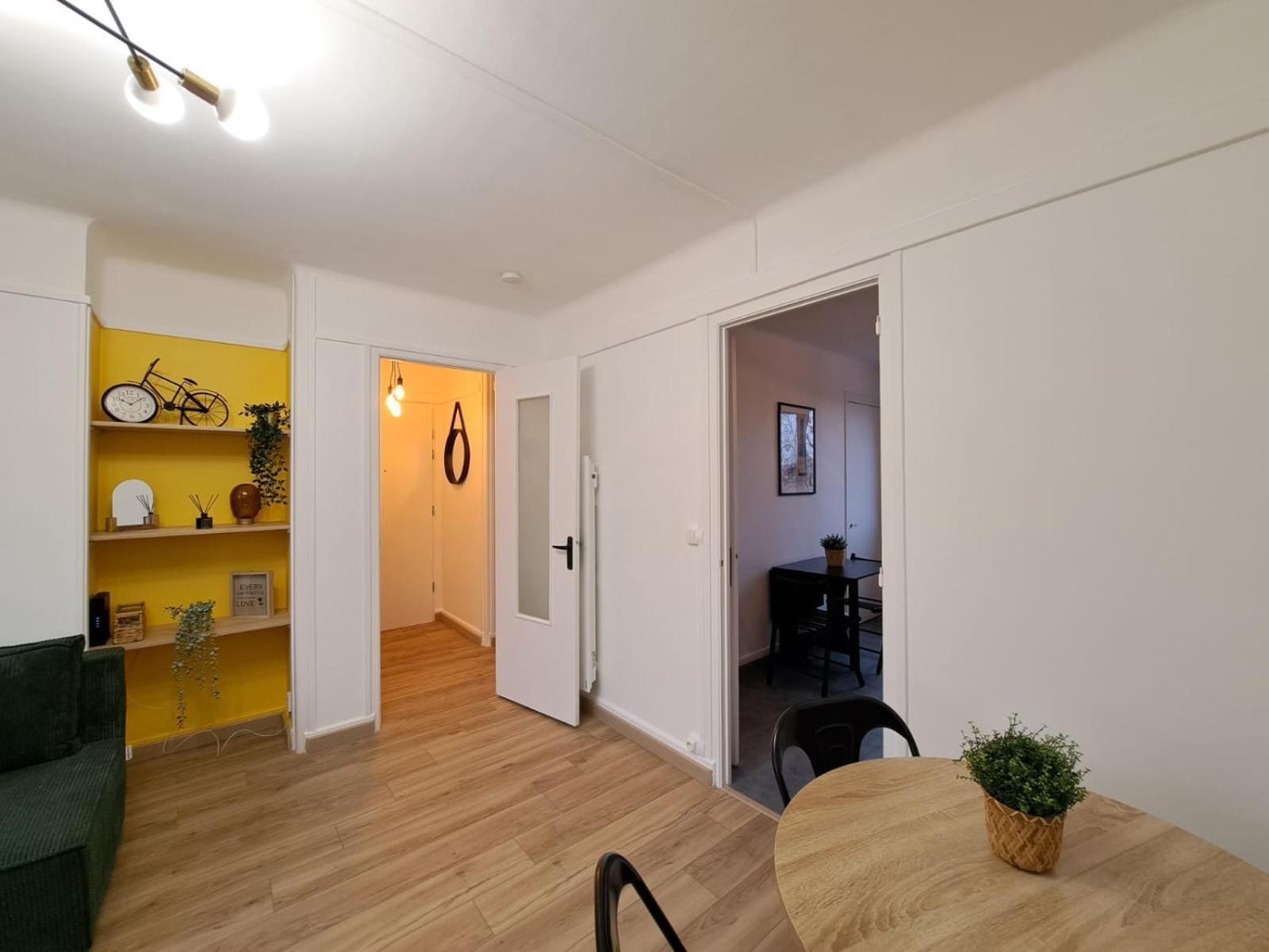 Appartement Cosy Au Coeur De Reims Exterior photo
