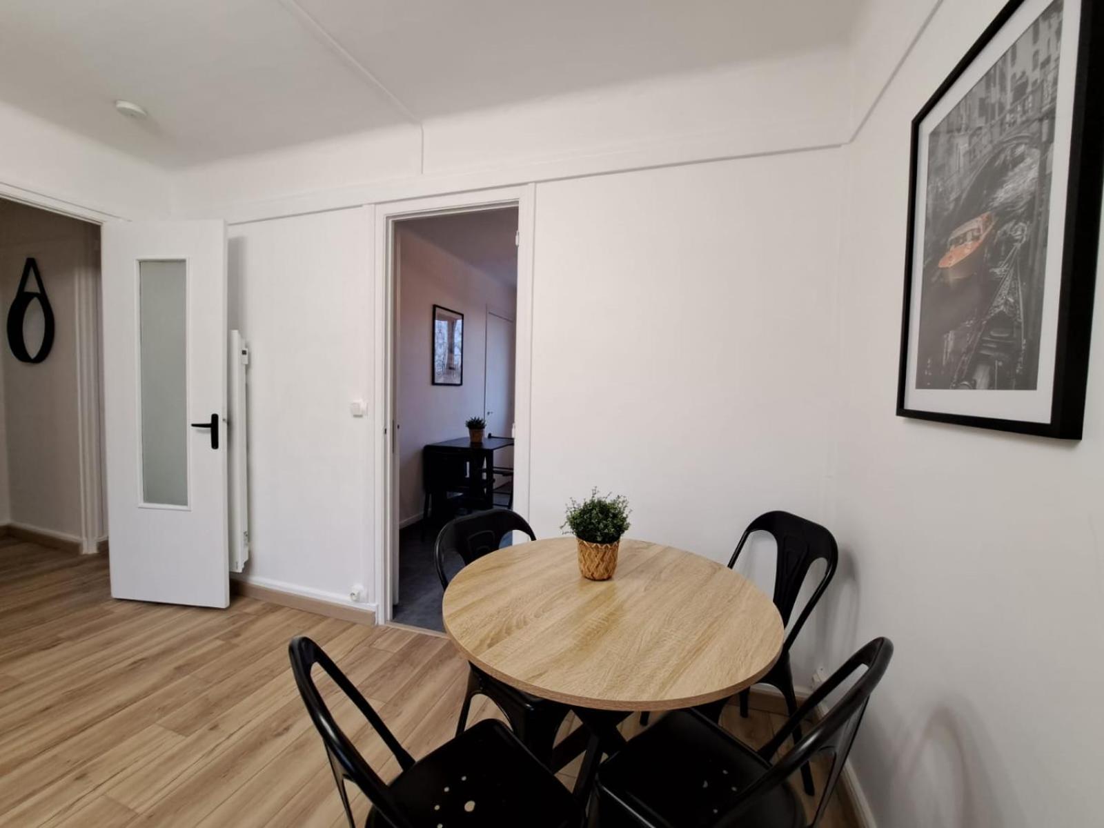 Appartement Cosy Au Coeur De Reims Exterior photo